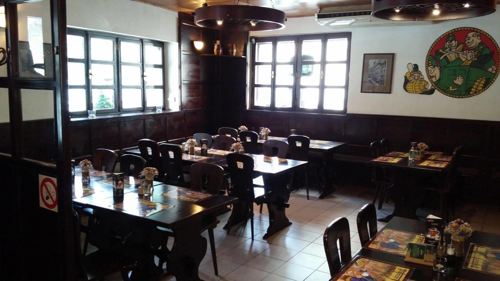 U帅克公寓酒店 公寓 *